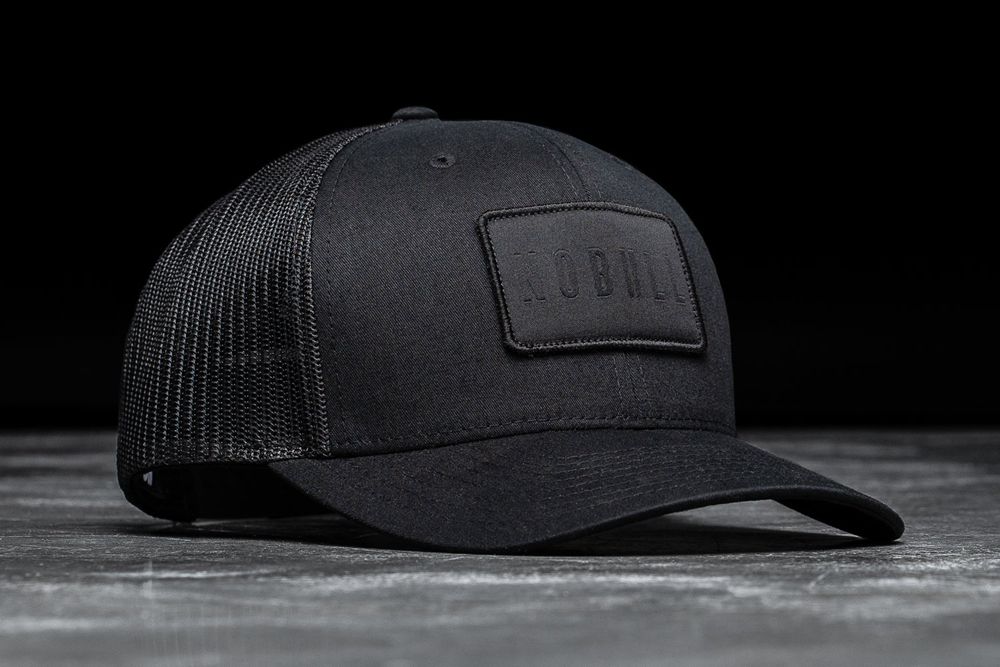 NOBULL Curved-Brim Trucker Hats - All Black - Ireland (5693OIXJN)